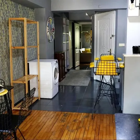 Sweet House In The Heart Of Appartement Istambul